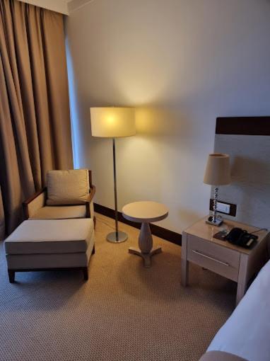 Isly Hotel El Aurassi מראה חיצוני תמונה