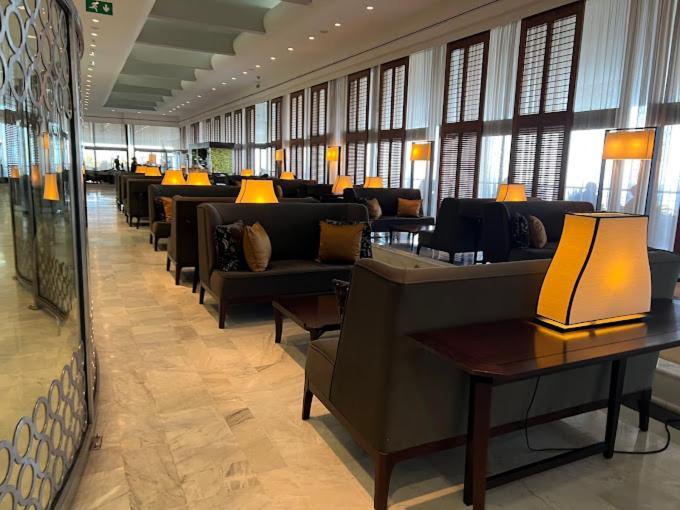Isly Hotel El Aurassi מראה חיצוני תמונה