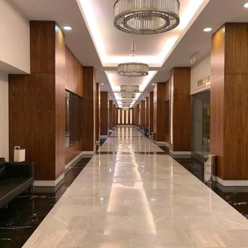 Isly Hotel El Aurassi מראה חיצוני תמונה
