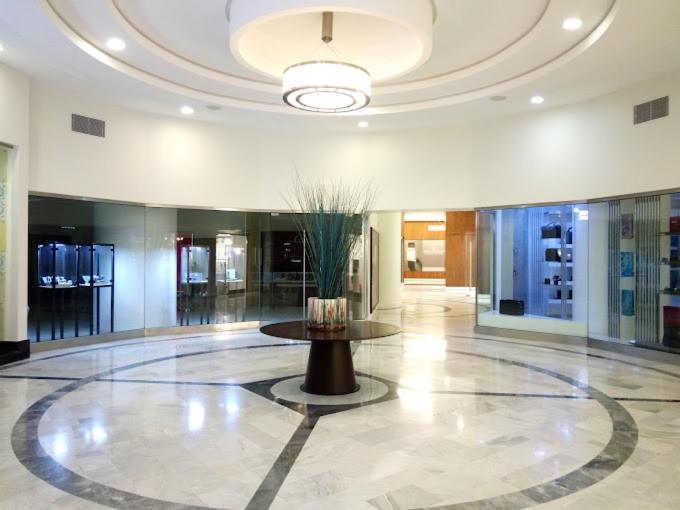 Isly Hotel El Aurassi מראה חיצוני תמונה