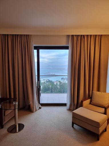 Isly Hotel El Aurassi מראה חיצוני תמונה